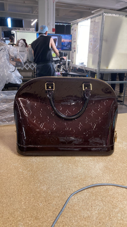 Louis Vuitton Alma Handbag Monogram Vernis Pm