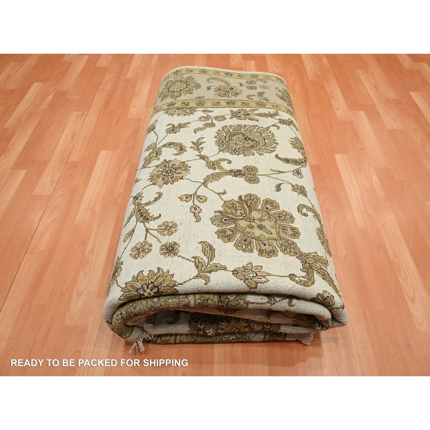 7'8"X10' White Rajasthan With Leaf Design Wool And Silk Hand Knotted Rug