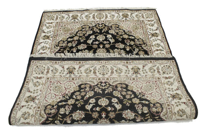 Handmade Indo-Nain Oriental Area Rug Floral