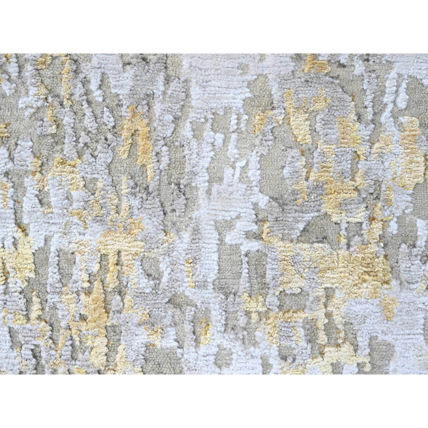 2'7"X7'10" Beige Abstract Design Wool And Silk Hand Knotted Runner Rug