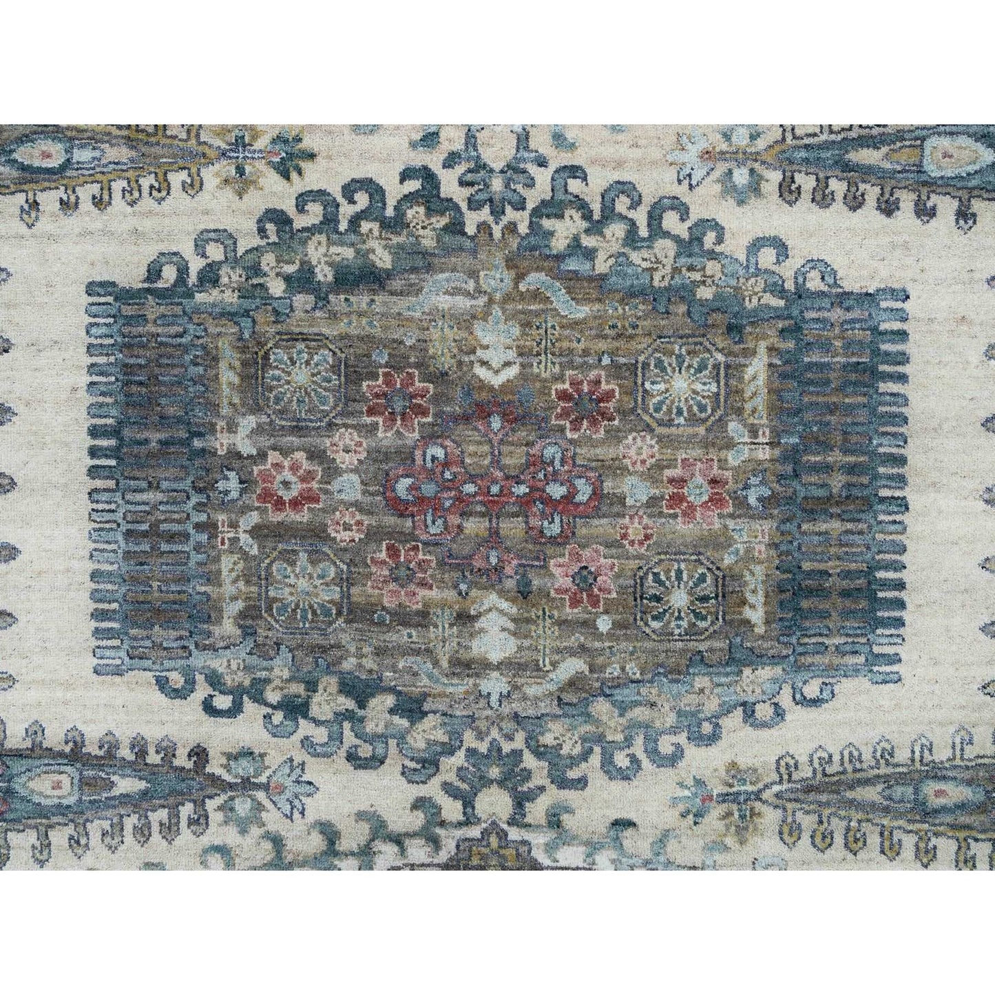 9'8"X10' Winter White Hand Knotted Viss Design Wool Square Oriental Rug