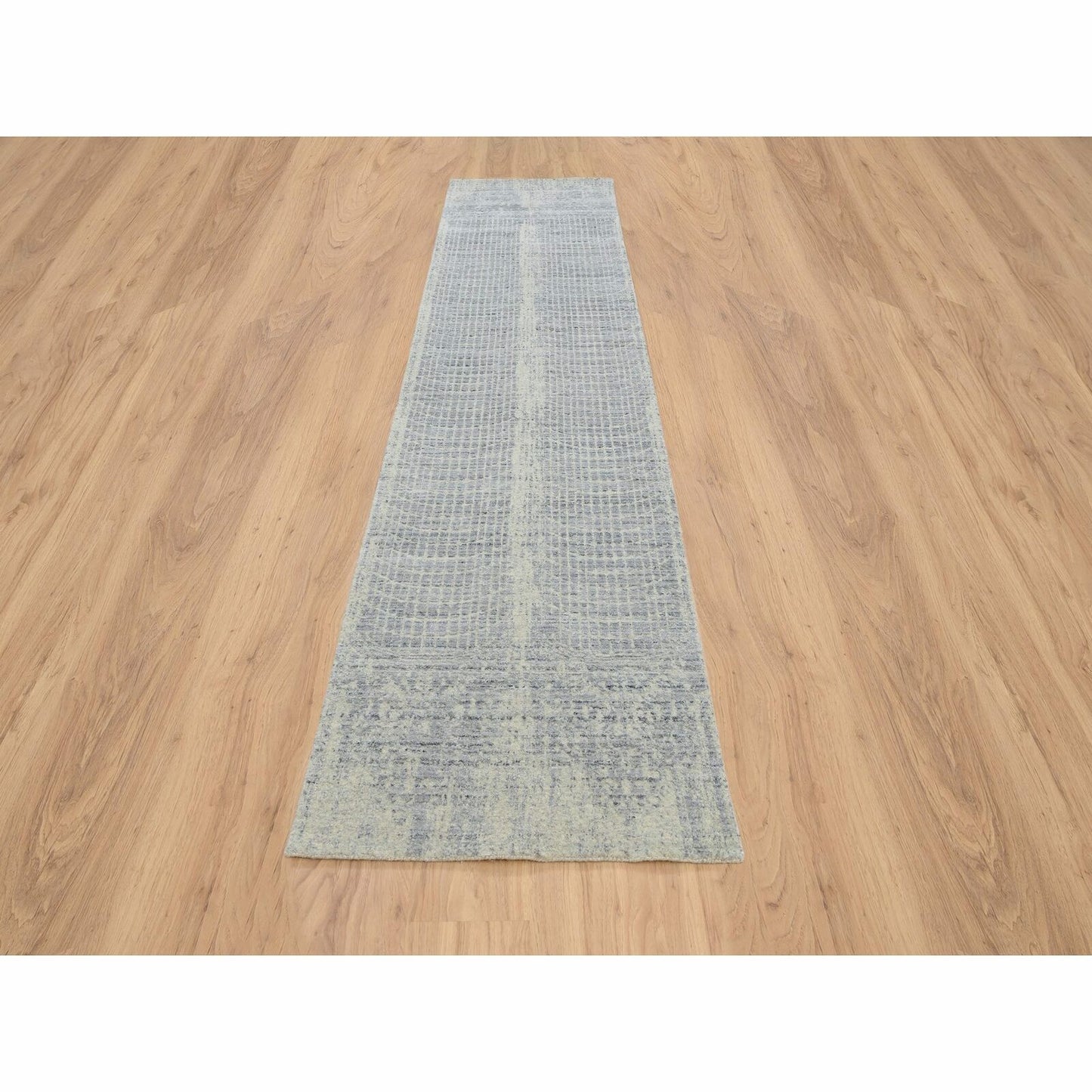 2'6"X12' Gray Wool And Plant Based Silk Hand Loomed Runner Rug