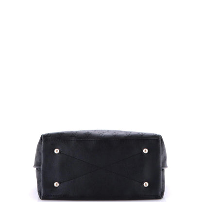 Louis Vuitton Carmel Hobo Mahina Leather