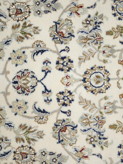 Indo-Nain Cream Floral Medallion Oriental Rug