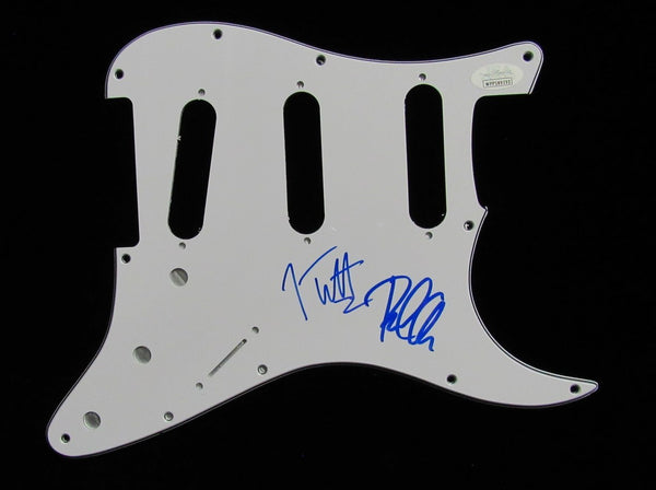 Def Leppard Joe Elliott/Phil Collen Signed/Autographed Guitar Pick Guard Jsa 576