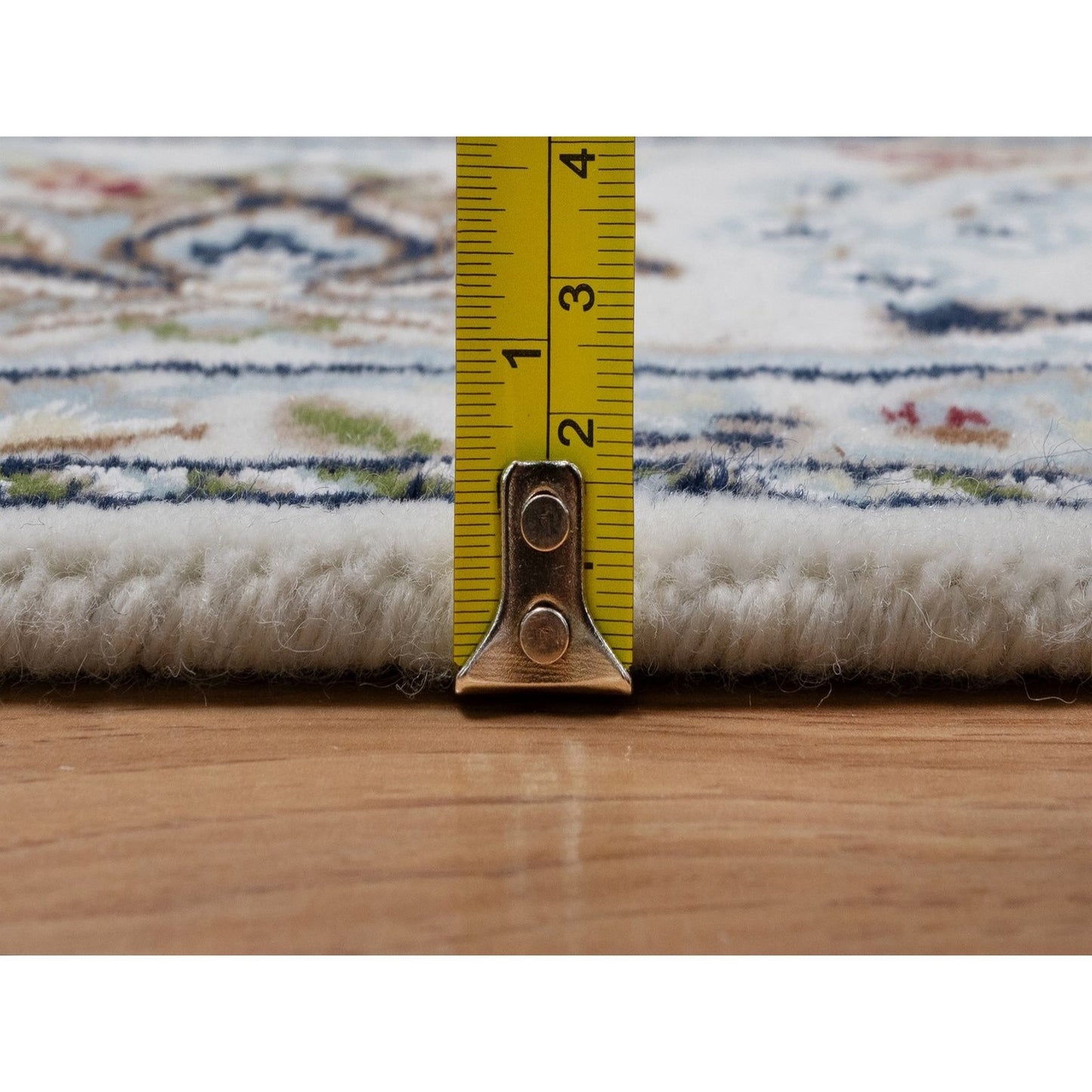 4'8"X6'10" Ivory Nain With Flower Design Hand Knotted Wool And Silk Rug