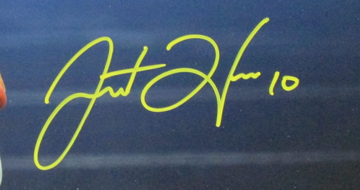 Justin Herbert La Chargers Signed/Autographed 16X20 Photo Framed Beckett 167857