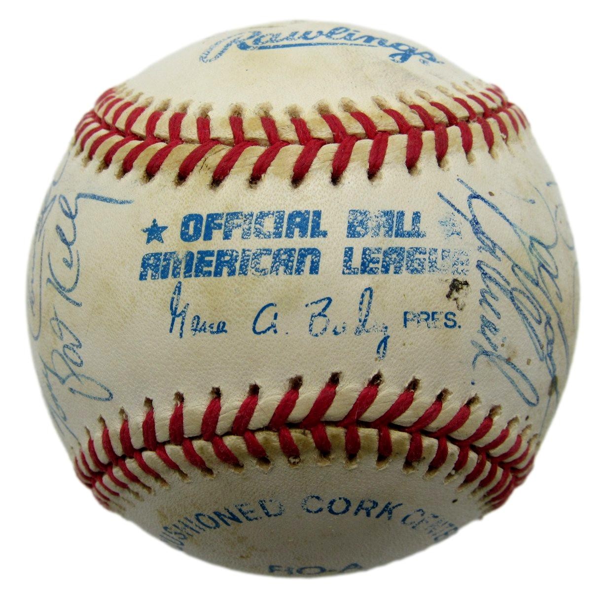 1997 New York Yankees Team-Signed by (21) OAL Baseball PSA/ DNA 209924