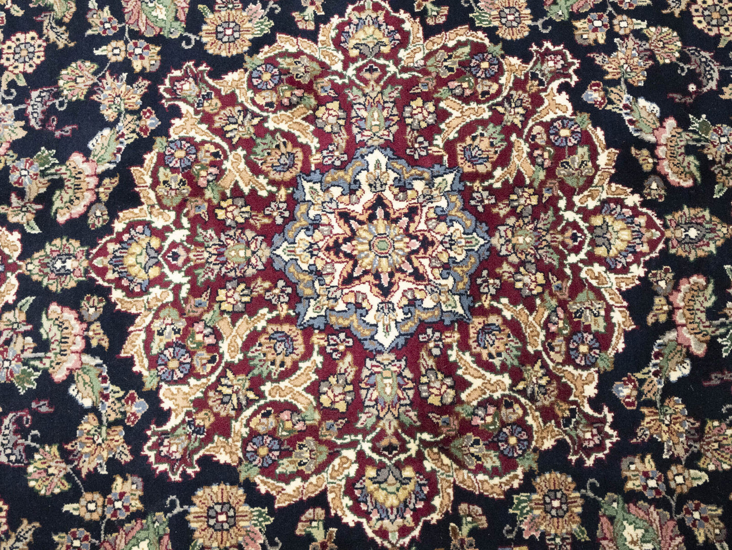 Handmade Oriental Rug Classic Floral Design Home