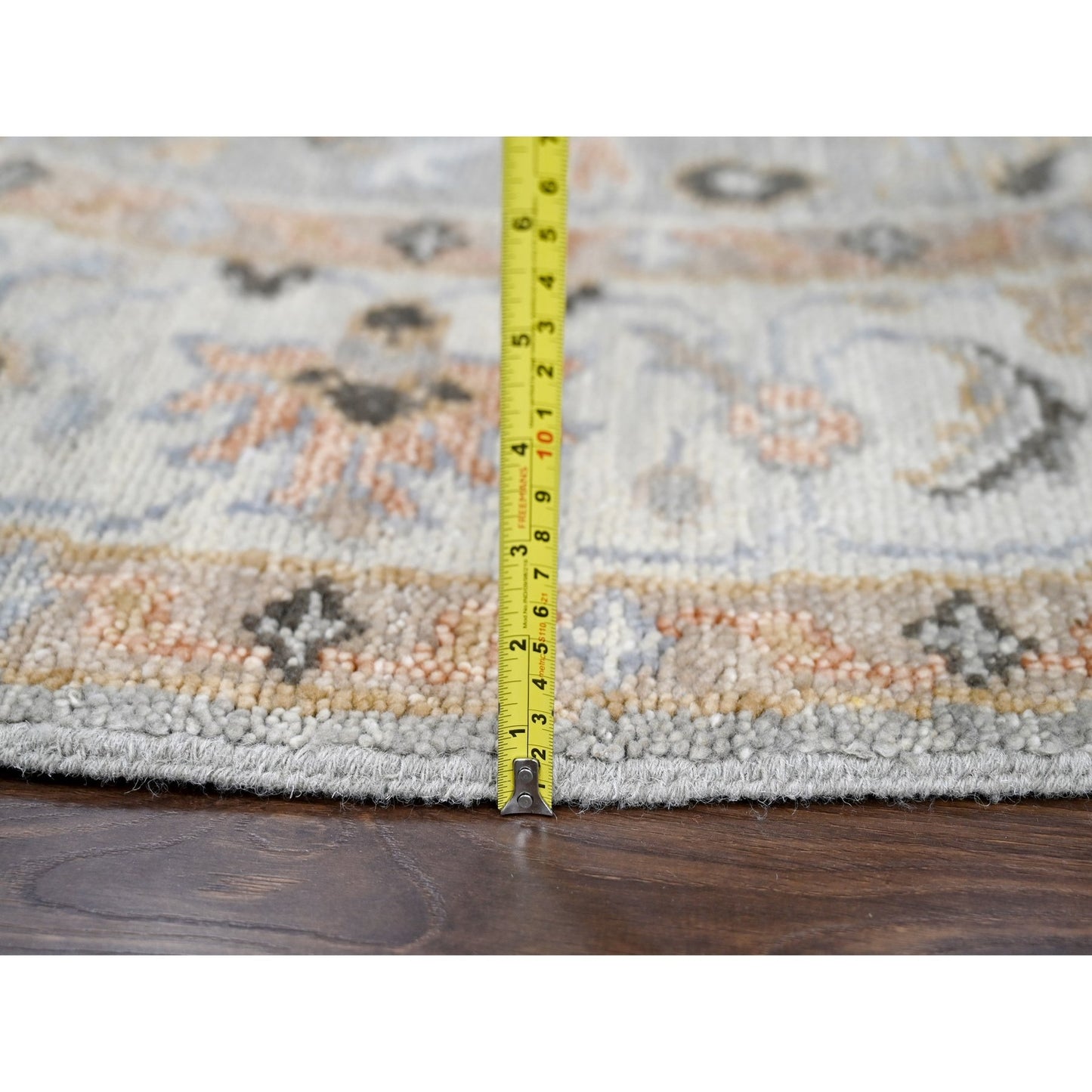 7'10"X8' Hand Knotted Oushak Inspired Pure Wool Round Oriental Rug