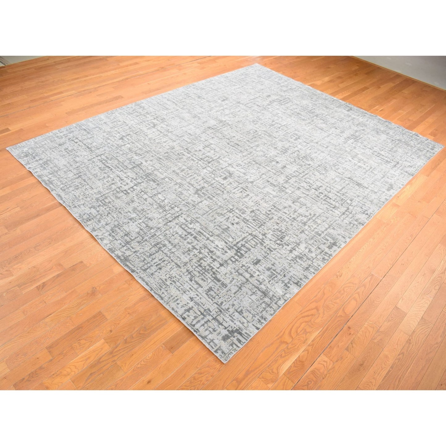 9'2"X12'3" Gray The Matrix Design Silk And Wool Hand Knotted Rug