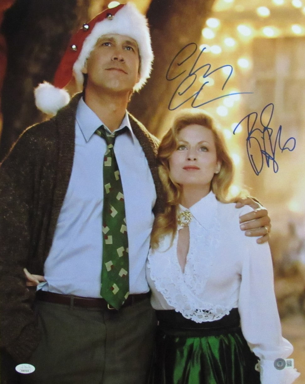 Chevy Chase/Beverly D'Angelo Signed 16X20 Photo "Christmas Vacation" Bas 185651