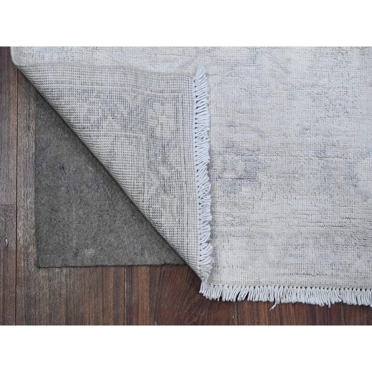 2'X2'9" Ivory Hand Knotted White Wash Peshawar Soft Wool Mat Oriental Rug
