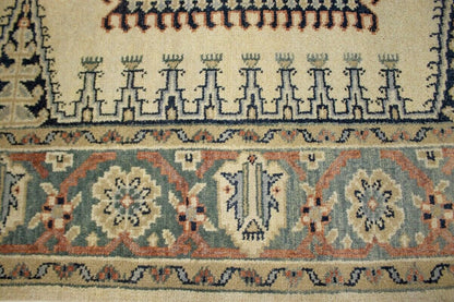 Handmade Indo-Viss Oriental Rug Cream Tribal
