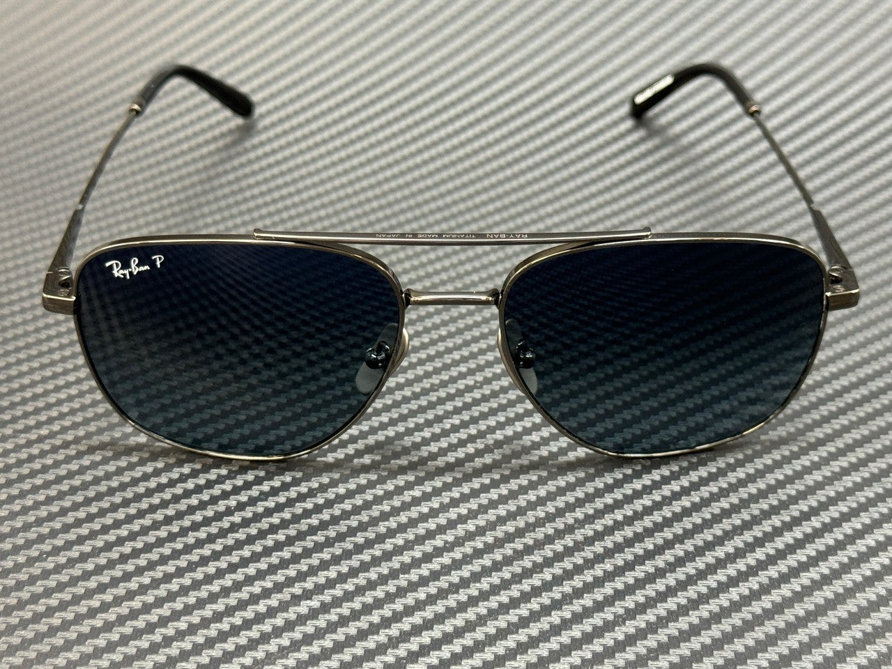 RAY BAN RB8097 165 S3 Gunmetal Blue Gradient Polarized Unisex 59 mm Sunglasses