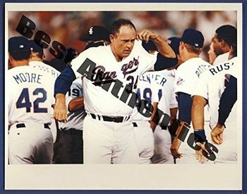 Nolan Ryan Sporting News Rangers Fight 8X10 1993