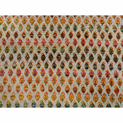 5'2"X5'2" Wool And Sari Silk Hand Knotted Beige Saroogh Round Rug