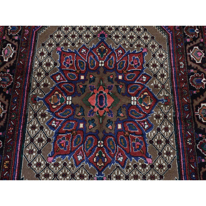 4'1"X6'9" Taupe Gray New Zoroastrian Serrib Hand Knotted 100% Wool Rug