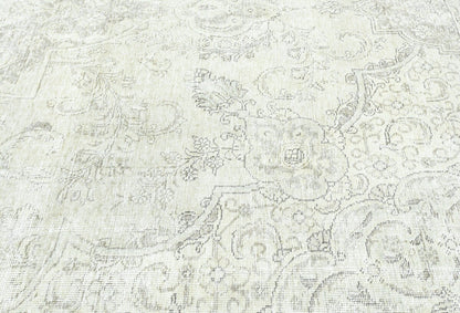 Distressed Vintage Oriental Rug Floral Dining