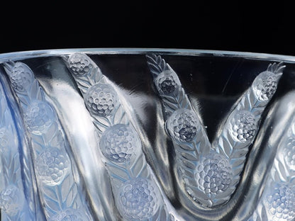 R. Lalique Vichy 1937 Opalescent Glass Vase Signed France W/Box Antique