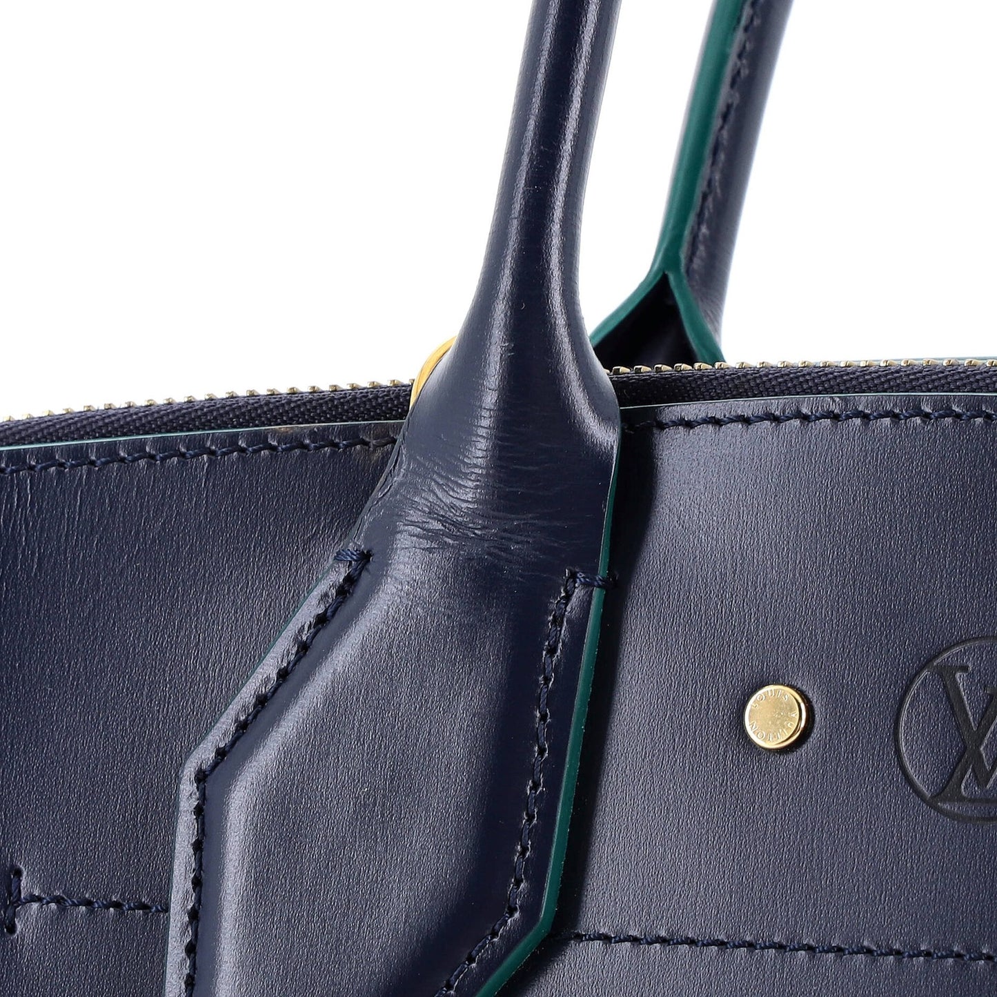 Louis Vuitton City Steamer Handbag Leather Mm