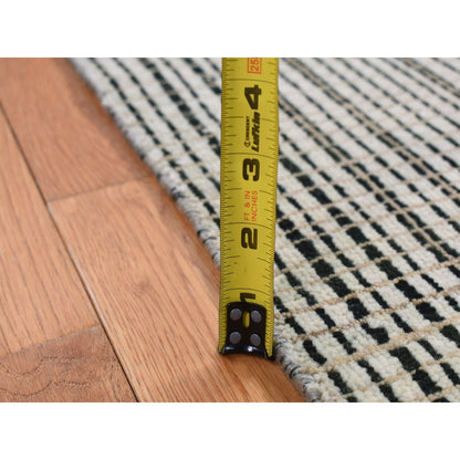 4'X5'10" Green Modern Criss Cross Design Pure Wool Hand Knotted Rug