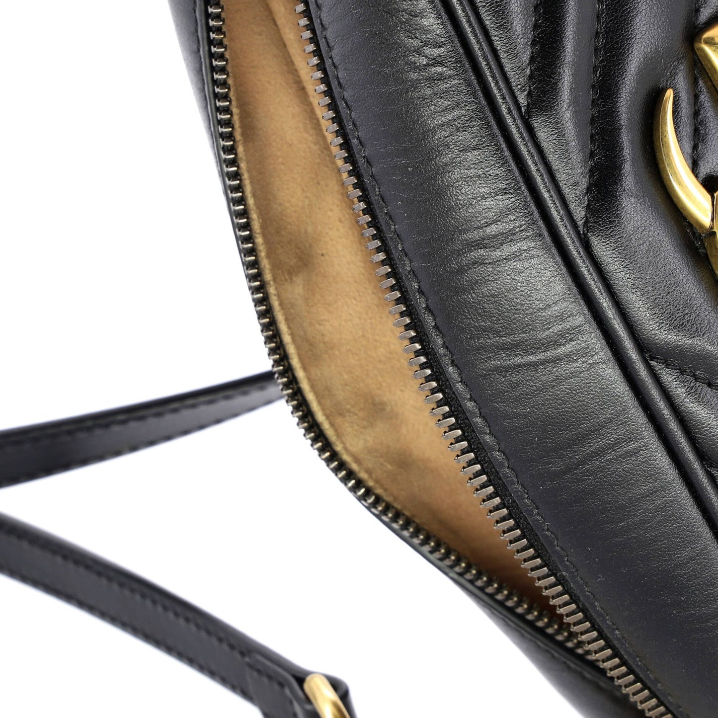 Gucci Gg Marmont Shoulder Bag Matelasse Leather Small