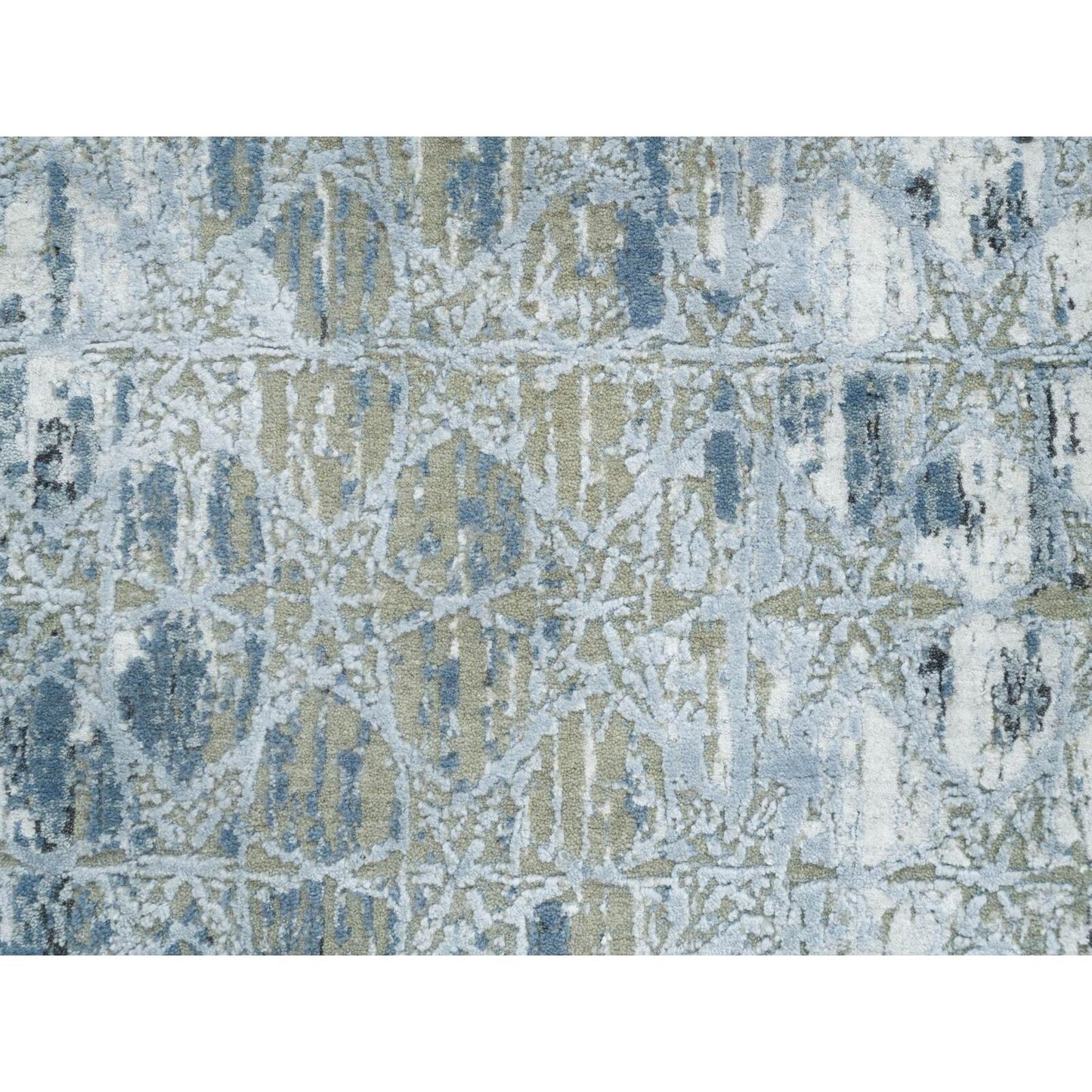 2'6"X10'1" Gray Wool And Silk The Honeycomb Design Handknotted Runner Rug