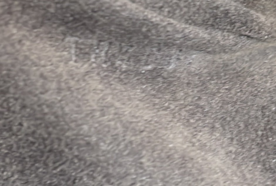 Louis Vuitton Xl Hobo Mahina Leather