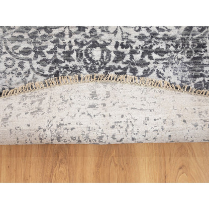 8'X8' Wool And Silk Hand Knotted Broken Design Round Fine Rug