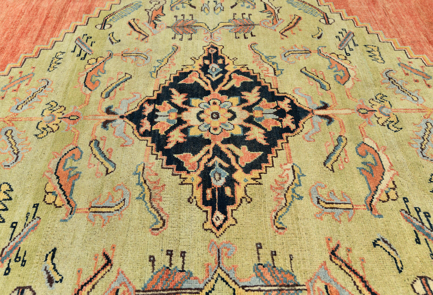 Tribal Geometric Heriz Serapi Oriental Rug Living