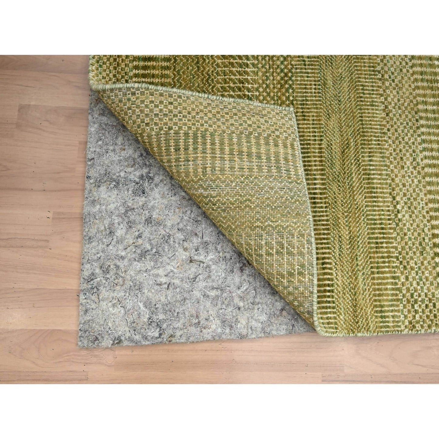 4'X6'1" Amber Green Wool And Silk Modern Grass Design Hand Knotted Rug
