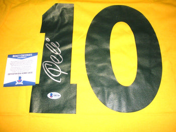 Pele Brazil 3X World Cup Champ Bicycle Kick Star