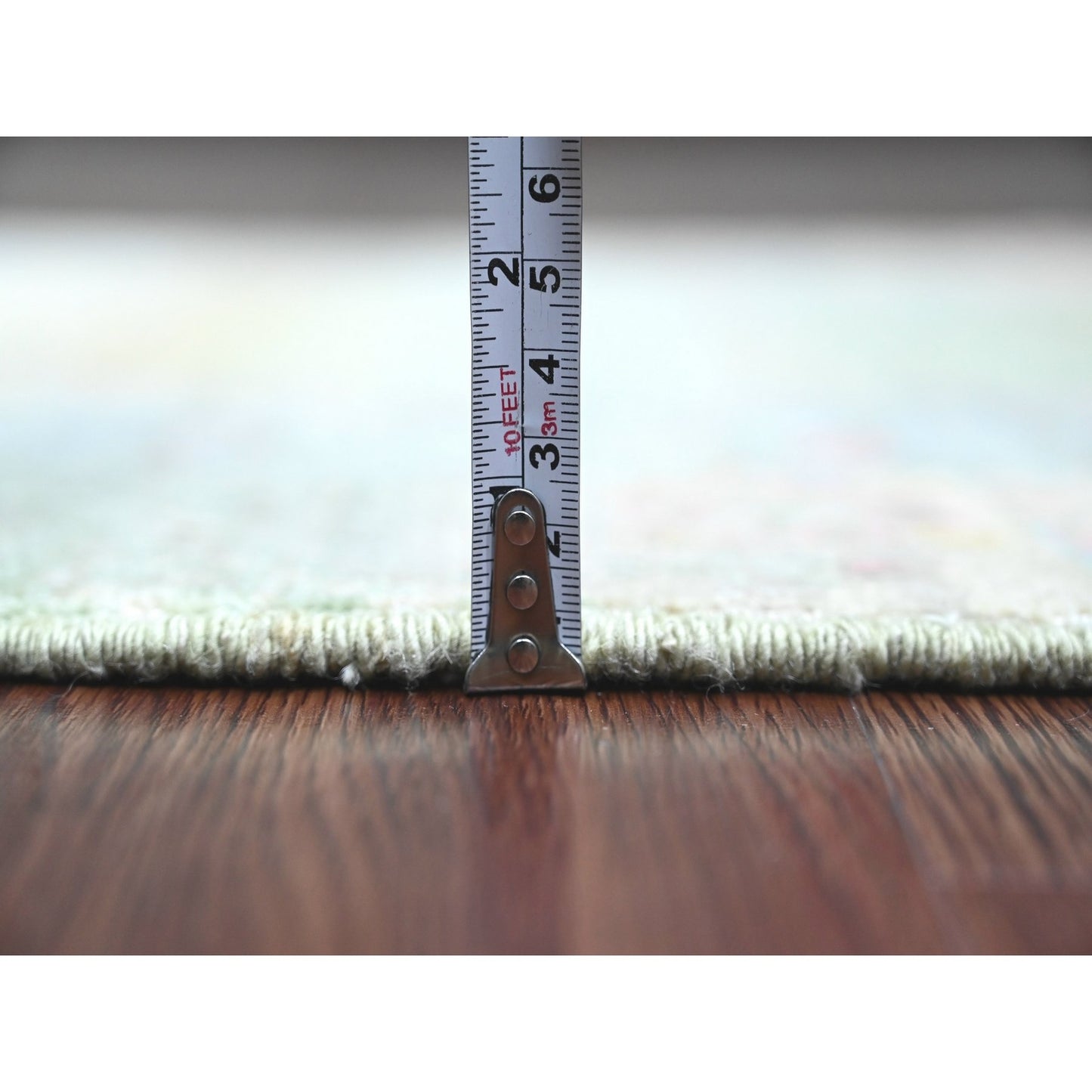 2'9"X9'7" Green Wool Kashkuli Animal Figurines Hand Knotted Runner Rug