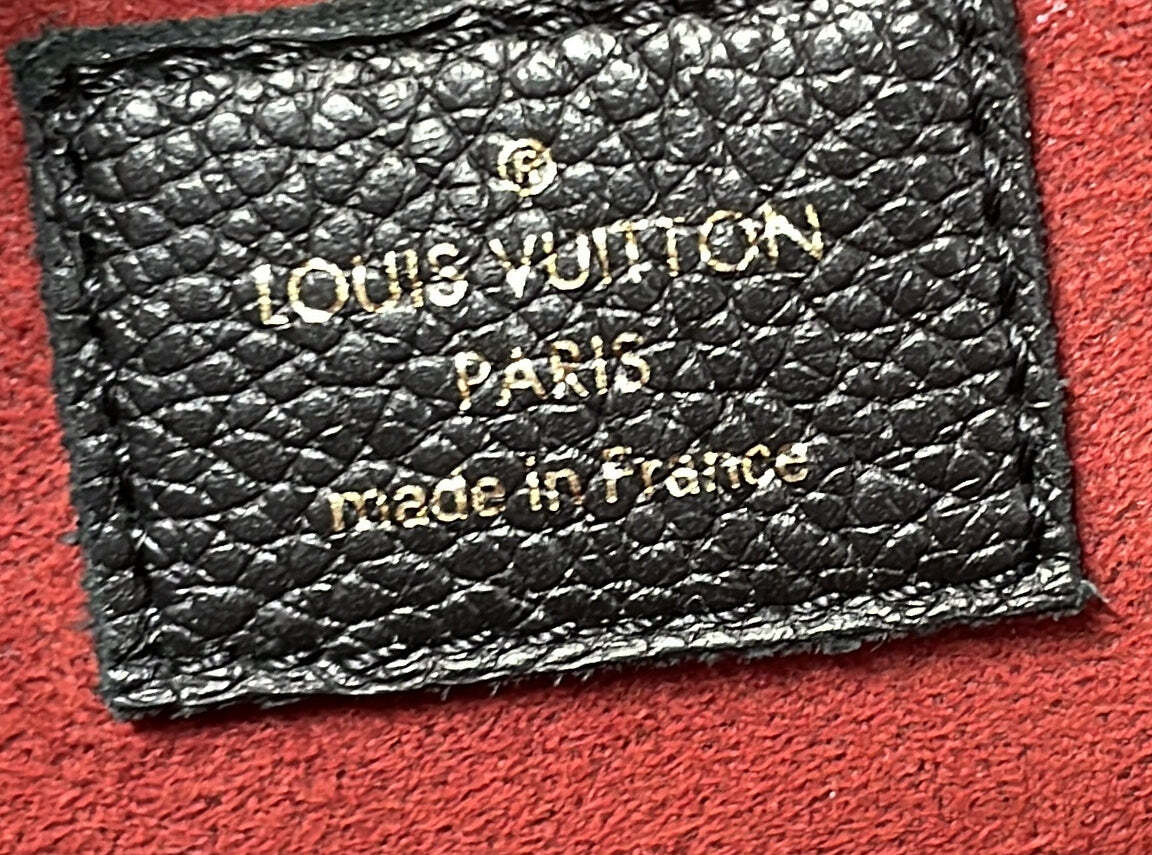 Louis Vuitton Pochette Metis Monogram Empreinte Giant