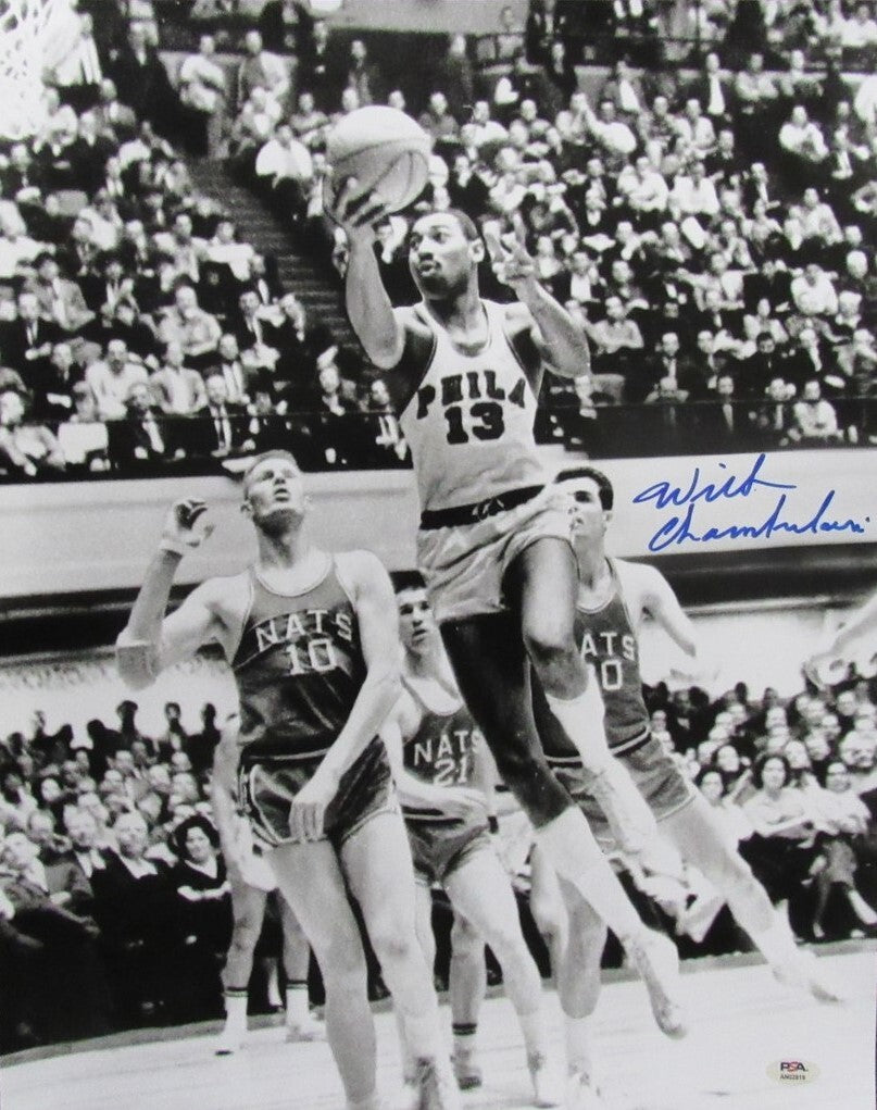 Wilt Chamberlain Signed/Autographed 16X20 Photo