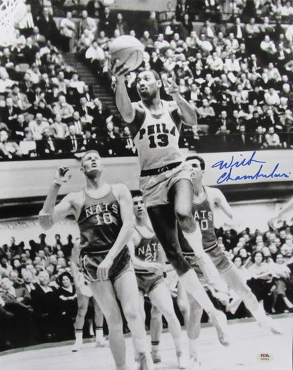 Wilt Chamberlain Signed/Autographed 16X20 Photo