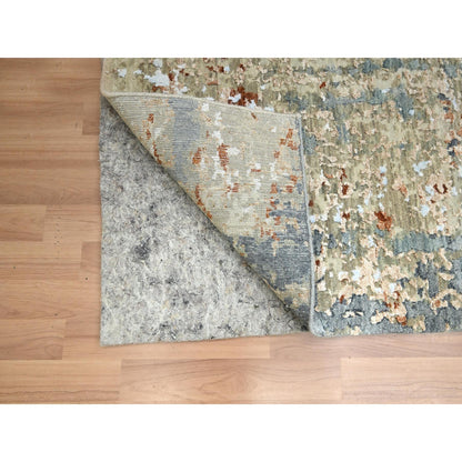2'5"X10' Gray With Beige Abstract Design All Wool Hand Knotted Runner Rug