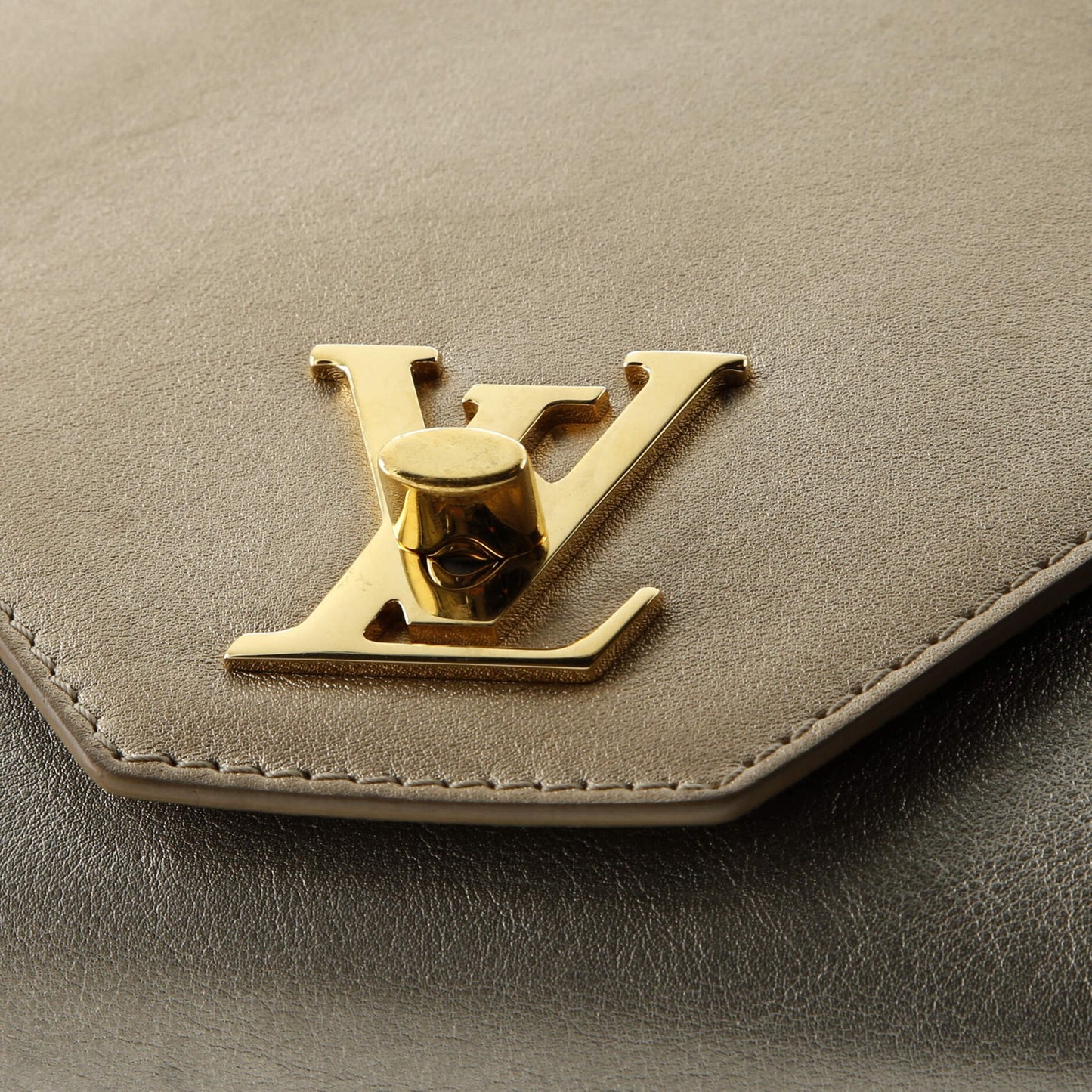 Louis Vuitton Love Note Chain Clutch Leather