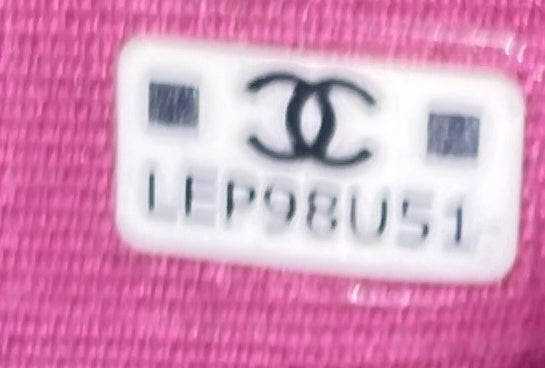 Chanel Cc Zip Trifold Wallet Quilted Caviar Compact