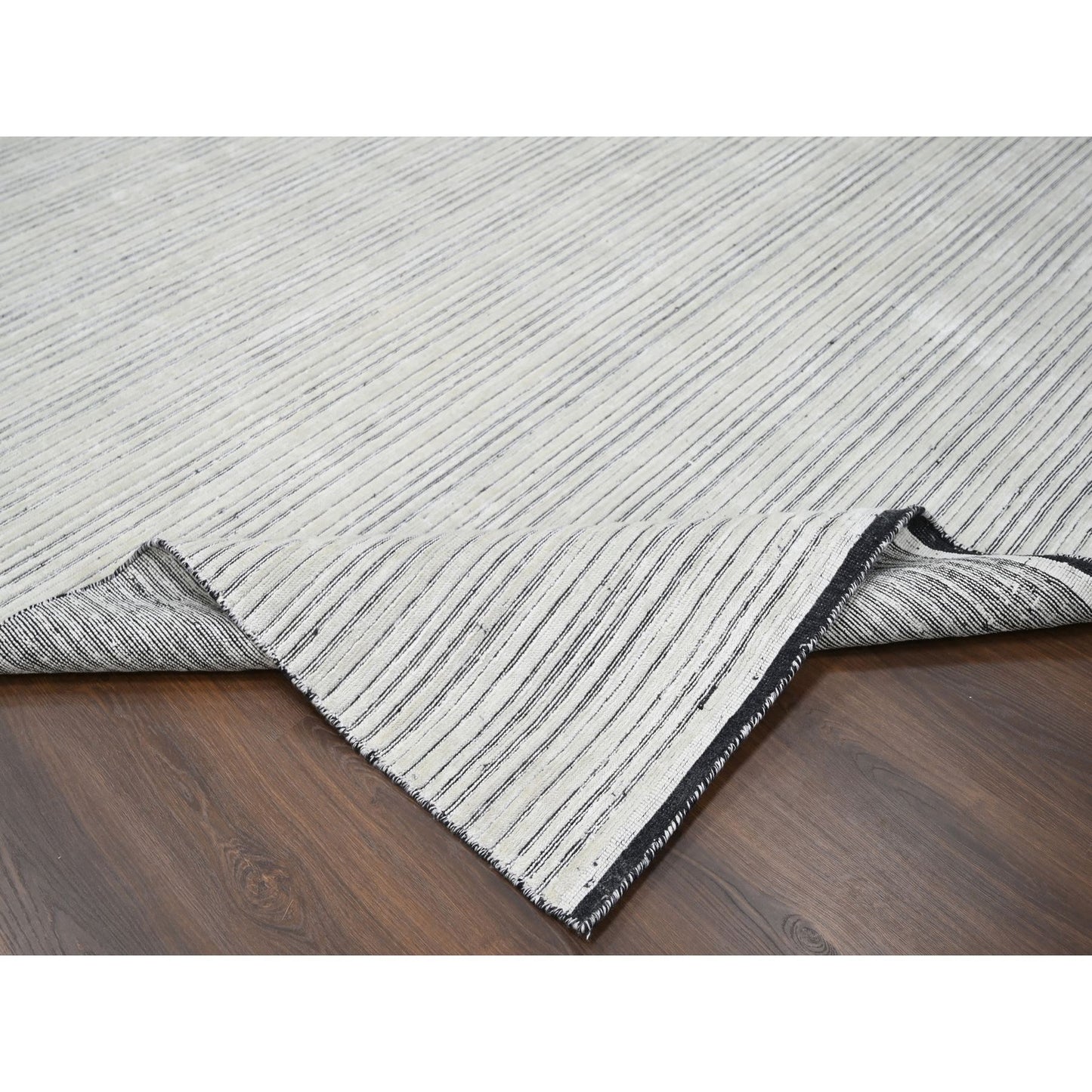 12'1"X15'1" Ivory Modern Design Wool & Silk Hand Loomed Oversized Rug
