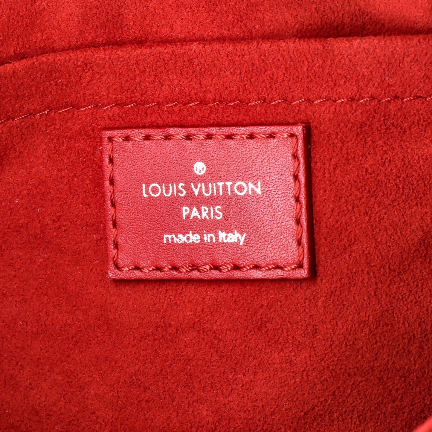 Louis Vuitton New Wave Chain Bag Quilted Leather Pm