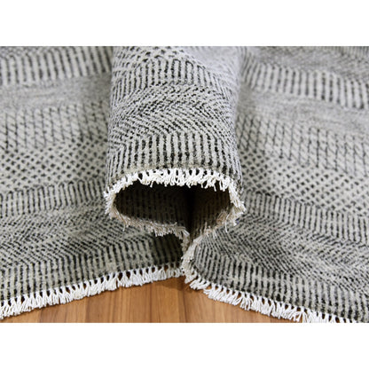 8'X10' Pastel Gray Undyed Wool Grass Design Hand Knotted Oriental Rug