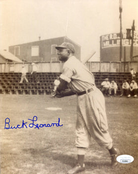 Buck Leonard Autographed 8X10 Photo (Jsa)