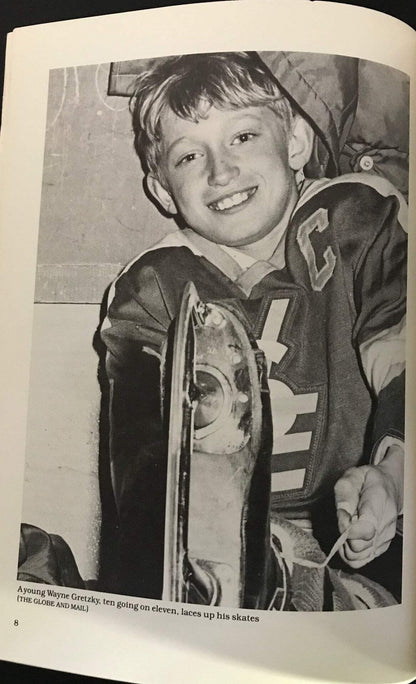 Wayne Gretzky Unsigned The Great Gretzky Yearbook December 30 1981