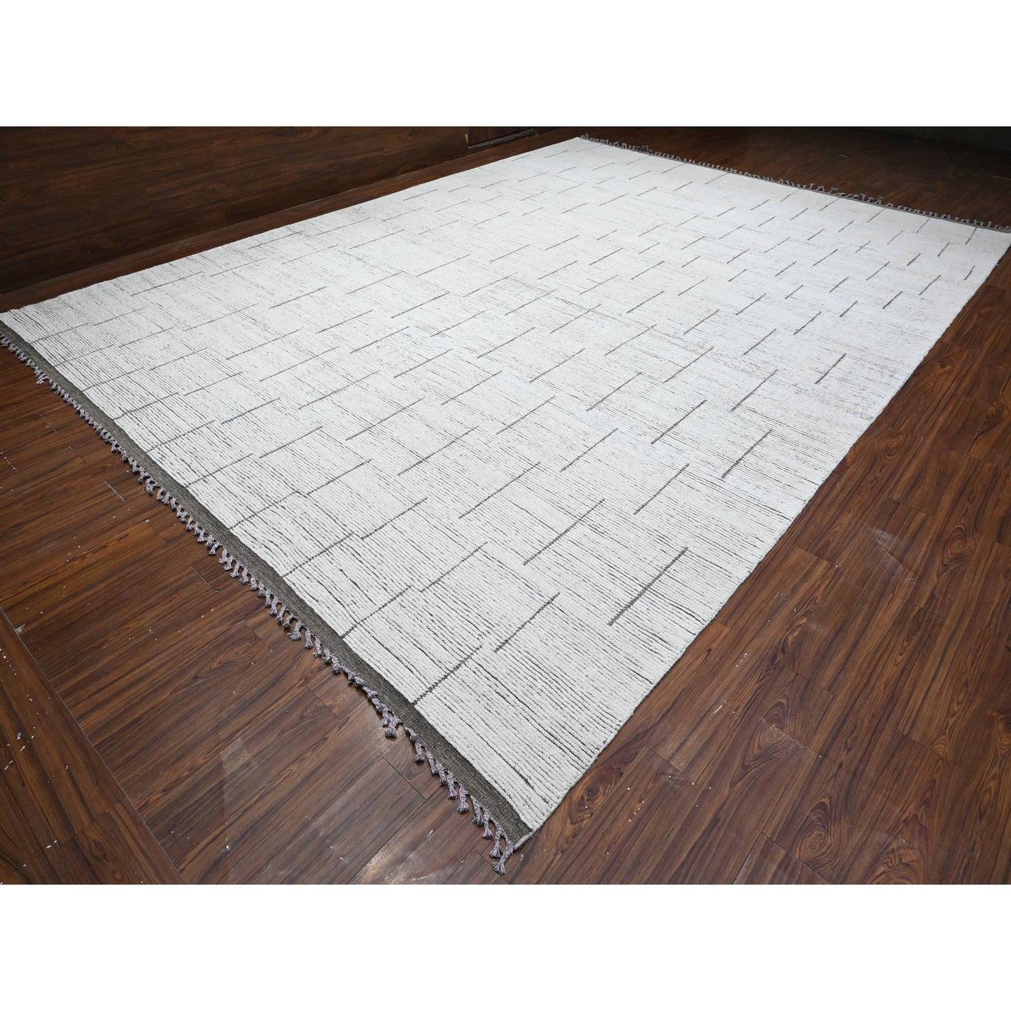 12'X16'2" Silky White Hand Knotted Moroccan Weave Geometric Oversized Rug