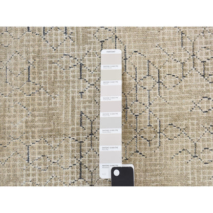 2'X2'3" White Pure Silk Broken And Erased Design Hand Knotted Sample Rug