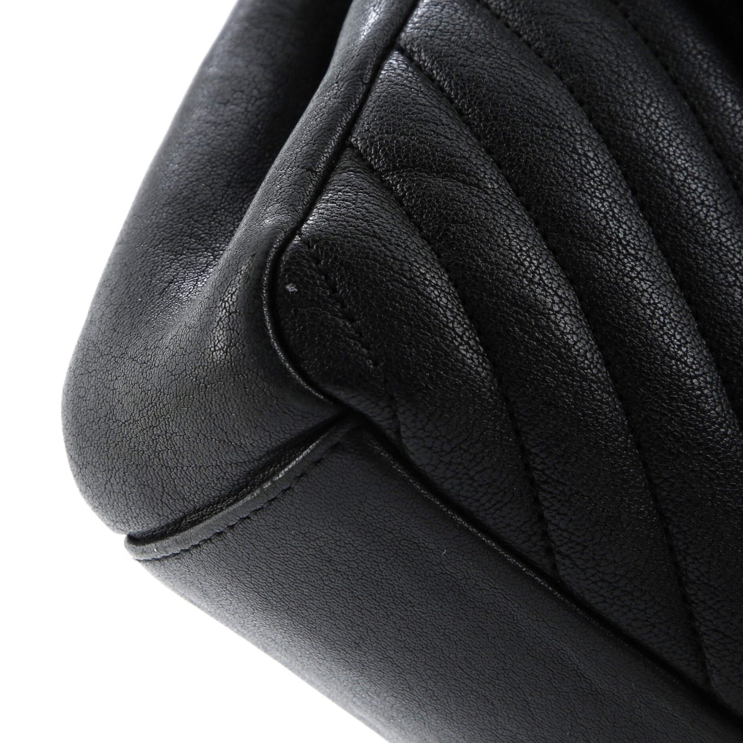 Saint Laurent Classic Monogram College Bag Matelasse Chevron Leather Medium