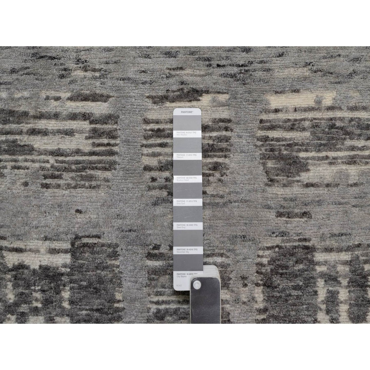 2'6"X8' Gray Hand Knotted Runner Rug Modern Criss Cross Erased Design Wool