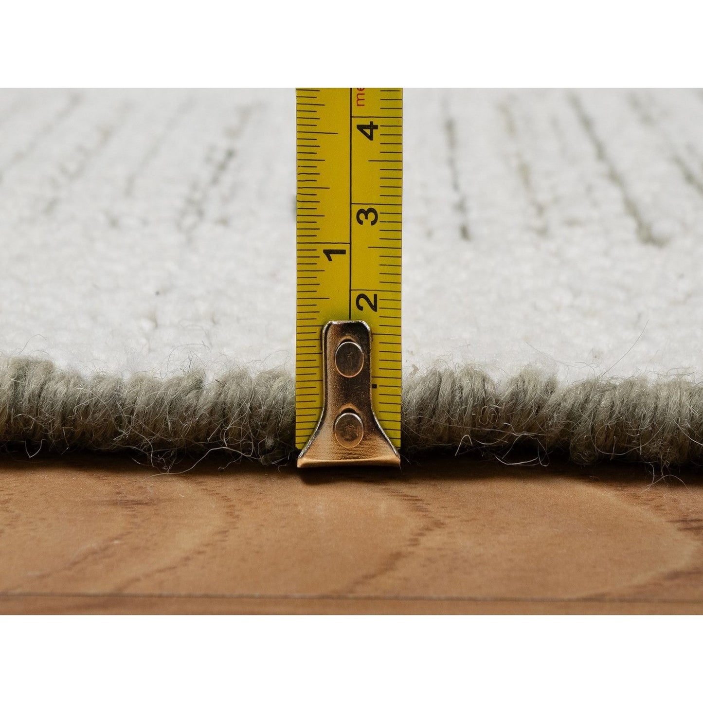 2'6"X10' Ivory Hand Woven Flat Weave Textured Natural Wool Runner Rug